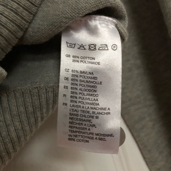 Grey H&M cardigan size large - Picture 9 of 9